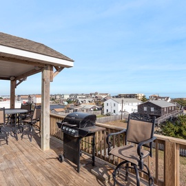 KDS3633: Another Day In Paradise | Top Level Back Deck