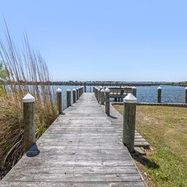 LC05: Lone Cedar II | Private Boat Dock