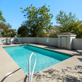 M841: Lighthouse Point | Private Pool Area