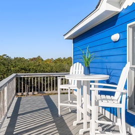 WH606: Blue You Away | Top Level Sun Deck