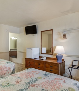 The Anchorage Inn | Two Double Beds