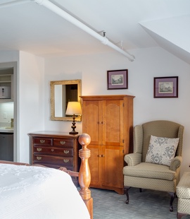Room 26: Agnes Wood