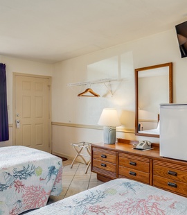 The Anchorage Inn | Two Double Beds