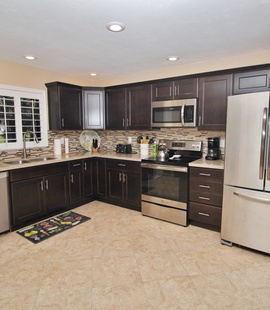 Spacious Kitchen