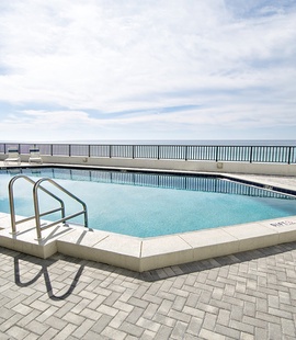 Gulf side pool - what a view!