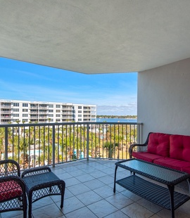 Destin West Osprey 505 balcony