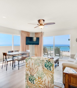 Pelican Isle 301