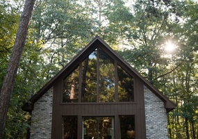 Cozy Pine Cottage