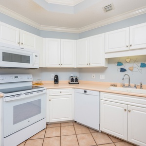 Create delightful dishes while enjoying the friendly atmosphere in this spacious kitchen