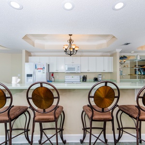 Sip your morning coffee at the breakfast bar and get ready for a day of adventure in this stylish space