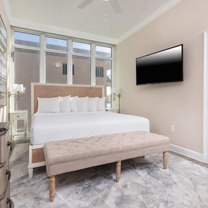 Unwind in this king guest suite and stream your favorite shows or enjoy a good movie after a beach day