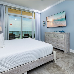 Unwind after a day at the beach and stream your favorite shows in the master and wake up to seagulls and gentle waves