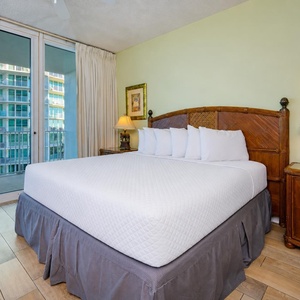 Experience restful nights in the king master suite, while enjoying warm natural light filtering through the balcony doors
