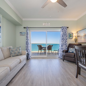 Royal Palms 1404-12