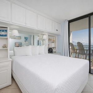 Wake refreshed in the queen master suite and enjoy the inviting vibe while overlooking the tranquil lagoon