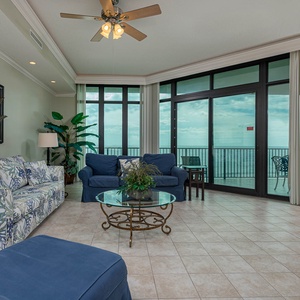 Phoenix West 602, Orange Beach, Alabama, beach front, 3 bedroom condominium on the 6th floor