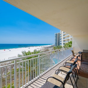 Admiral Quarters 402-2