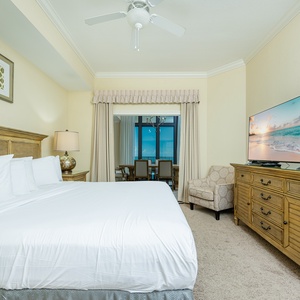 Oasis 2310 Master Bed-3