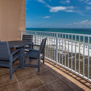 Watch the coastline stretch into the distance and the horizon meet the sky from your balcony while you soak up the sun