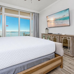 Unwind after a day at the beach, stream your favorite shows in the master, and wake up to seagulls and gentle waves