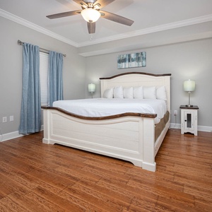 Unwind in this relaxing queen guest suite and drift off into a peaceful slumber