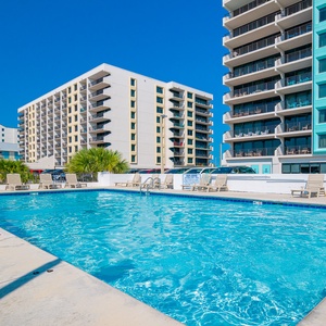 Island Winds Pools-12