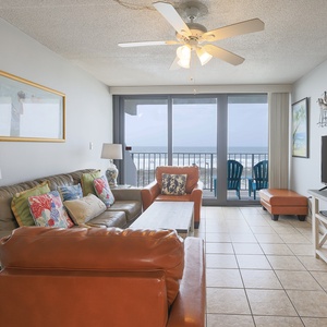 Island Winds East 209 Gulf Shores, Alabama, beach front, 2 bedroom condominium