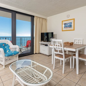 Island Winds East 804 Gulf Shores, Alabama, beach front, 1 bedroom condominium