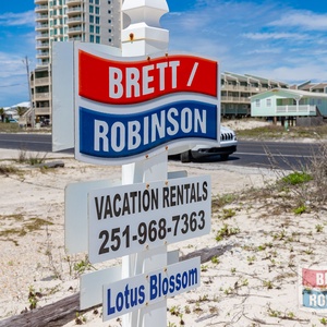 Lotus Blossom House - 41