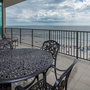 Watch the coastline stretch into the distance and the horizon meet the sky from your balcony while you soak up the sun