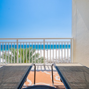 Admiral Quarters 402-6