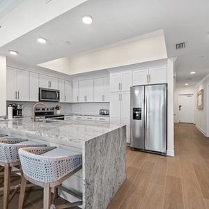 Phoenix Gulf Shores II Unit 2504-7