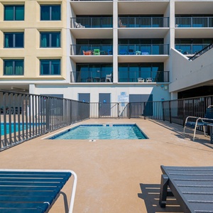 Island Winds Pools-08