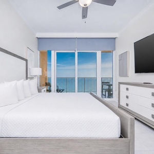 Unwind after a day at the beach and stream your favorite shows in the master and wake up to seagulls and gentle waves