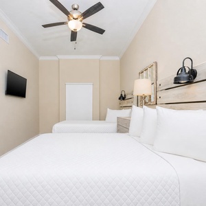 Read a good book to stylish headboard lighting from the double beds or watch a movie in the guest suite