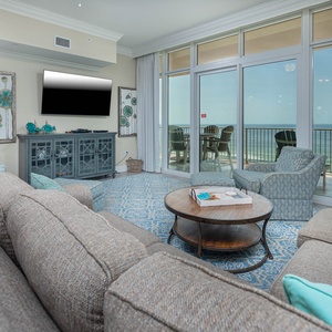 Phoenix Gulf Shores 702, Gulf Shores, Alabama, beach front, 3 bedroom condominium on the 7th floor
