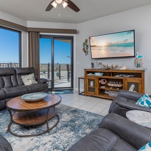 Phoenix X 106, Orange Beach, Alabama, beach front, 3 bedroom condominium on the ground floor