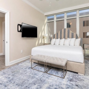 Unwind in this relaxing king guest suite and drift off into a peaceful slumber
