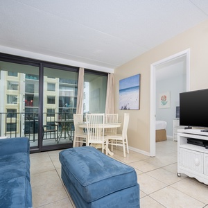 Island Winds East 210 Gulf Shores, Alabama, beach front, 2 bedroom condominium