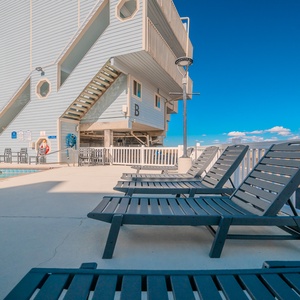 Summer House West Property-08