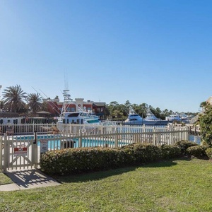 CharterL2-Amenities-3