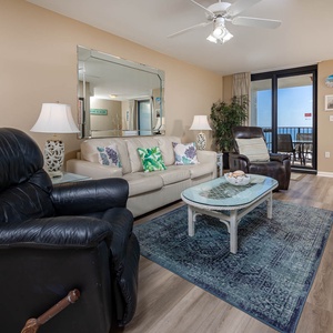 Phoenix VI 6702, Orange Beach, Alabama, beach front, 1 bedroom condominium on the 7th floor