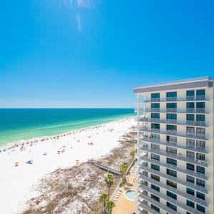 Pelican Pointe 1404-9