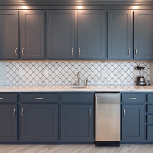 Grab a chilled drink from the fridge or create your favorite cocktail at the wet bar