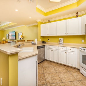 Craft culinary delights in this open kitchen and feel right at home on the beach