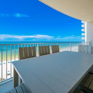 PGS2 1103 Balcony-06