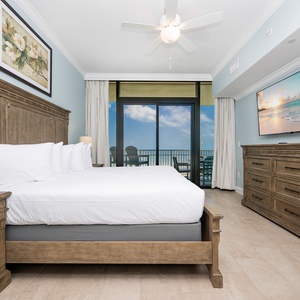Unwind in this elegant king master suite with your favorite shows and soothing sounds of the waves