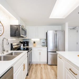 Backbay 207-16