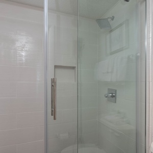 P10 1012 10   04 2018