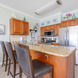Royal Palms 1404-15